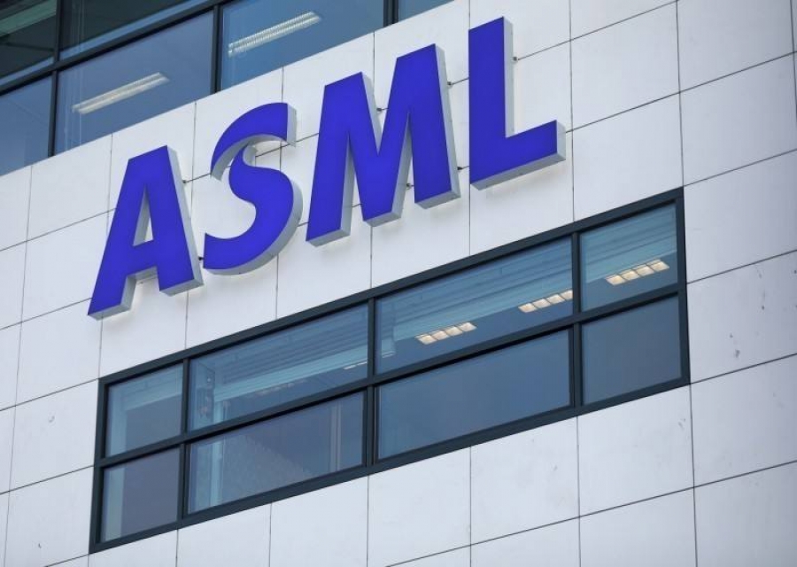 Supplying GreenTech Innovations with Sustainable Electronic Components